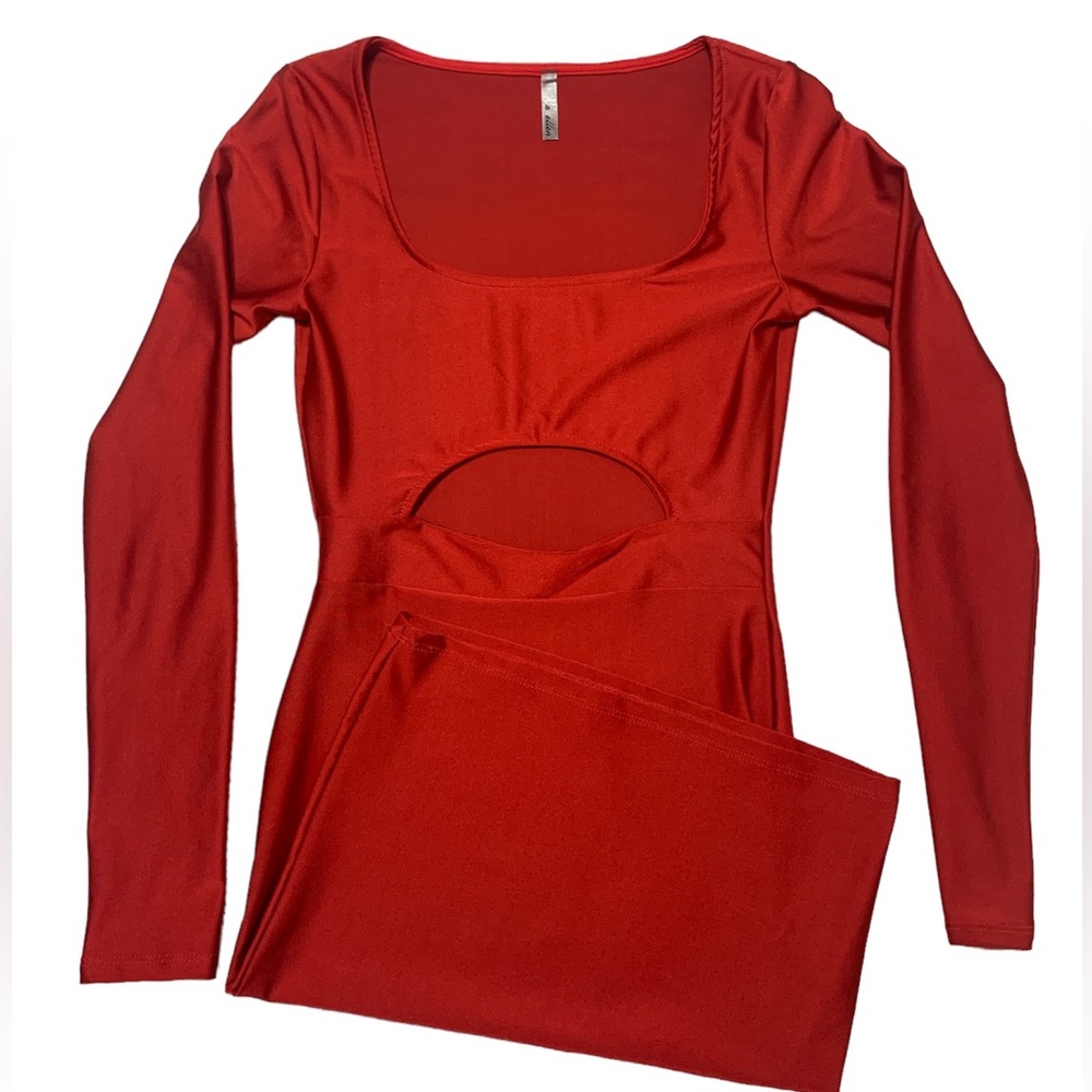 Tight Red Long Sleeve Dress with mid cut size small